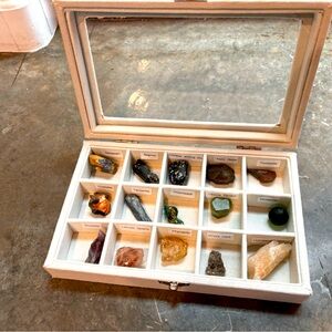 15 piece assorted crystal lot-rare and unique stone types
